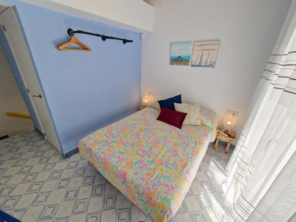 La Maisonnette Bleue Empuriabrava Exterior photo