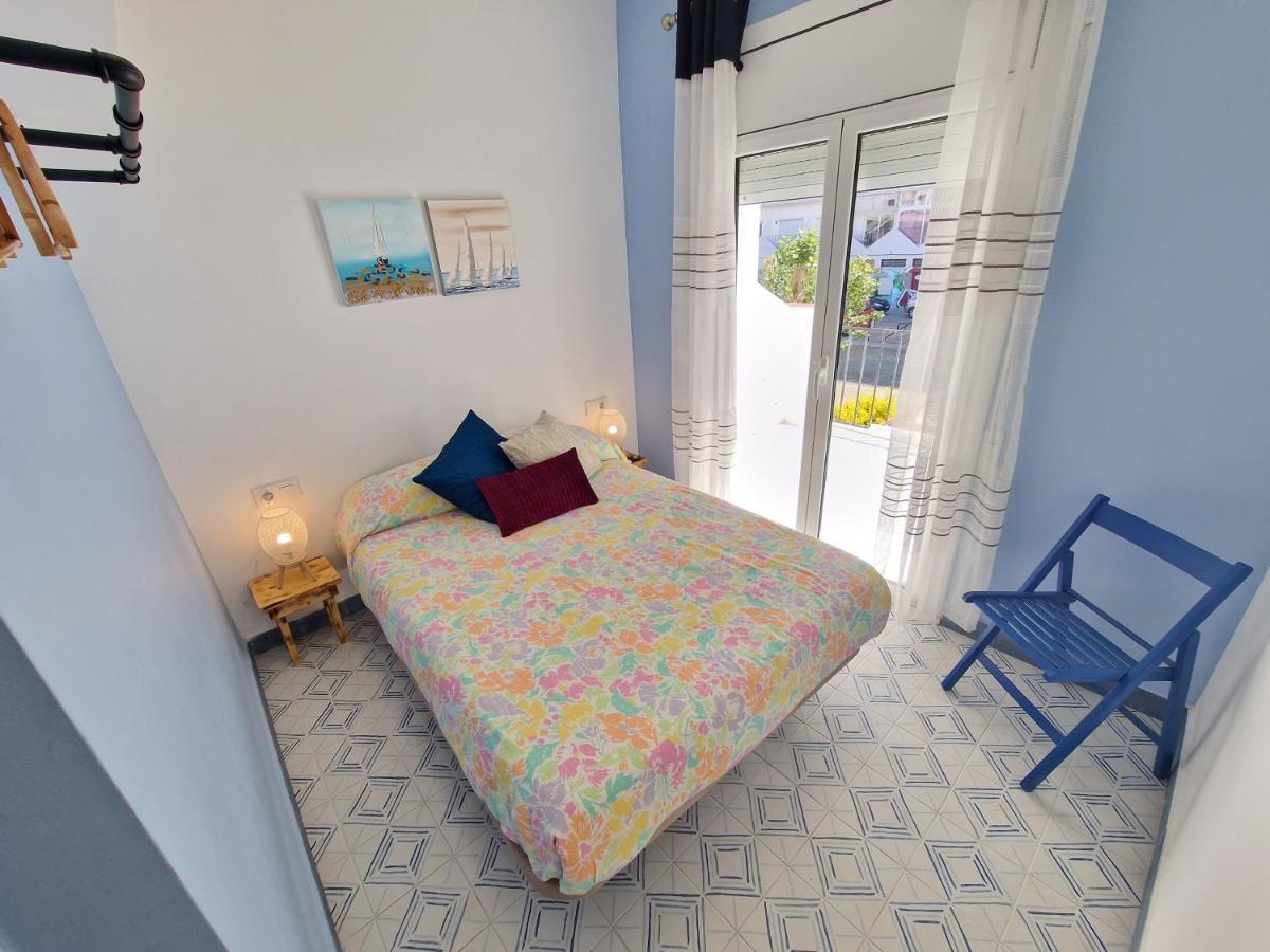La Maisonnette Bleue Empuriabrava Exterior photo