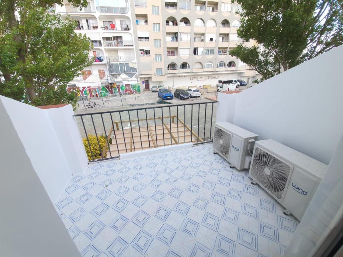 La Maisonnette Bleue Empuriabrava Exterior photo